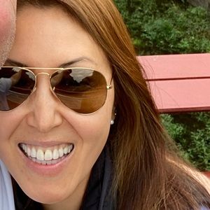 Meet your Posher, Lynda